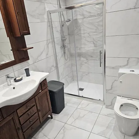 Spacious 3 Bedroom Flat At Mosta * Ta' Mlit