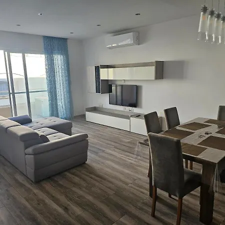 Spacious 3 Bedroom Flat At Mosta Apartment Ta' Mlit
