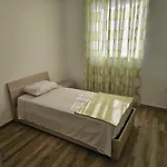 Spacious 3 Bedroom Flat At Mosta شقة *
