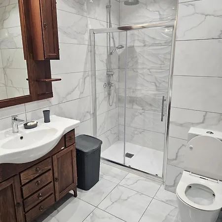 Spacious 3 Bedroom Flat At Mosta Apartment *