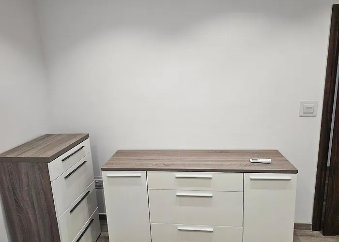 Spacious 3 Bedroom Flat At Mosta * Ta' Mlit