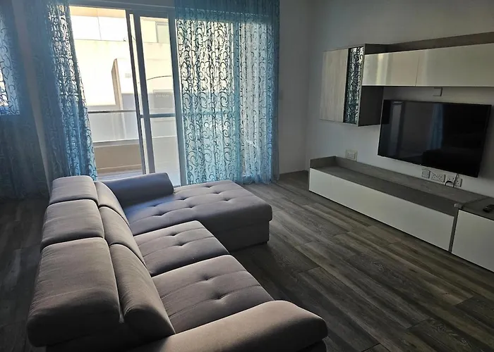 Spacious 3 Bedroom Flat At Mosta Ta' Mlit