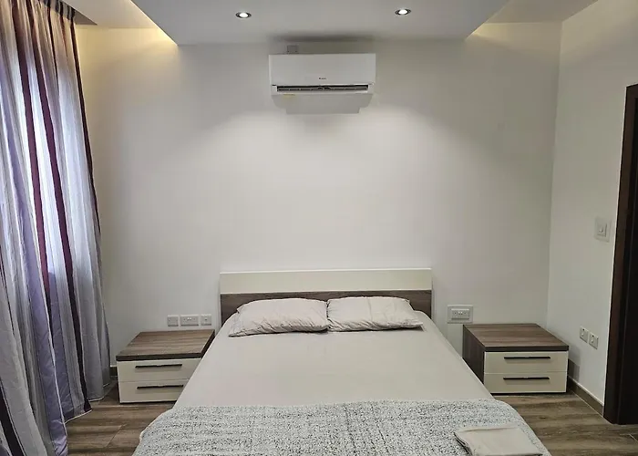 Διαμέρισμα Spacious 3 Bedroom Flat At Mosta Ta' Mlit